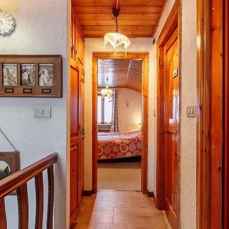 Panoramic With Fireplace Near Courmayeur * Villaret