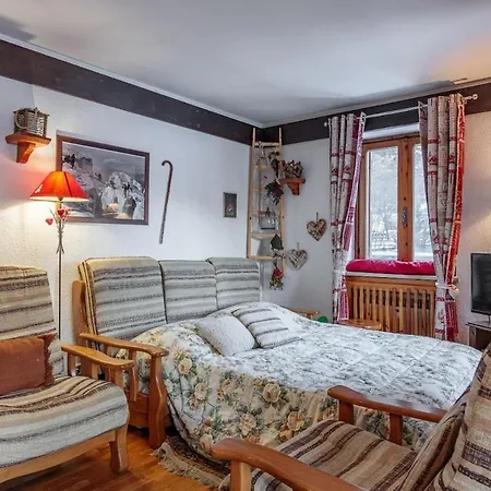 Panoramic With Fireplace Near Courmayeur Апартаменты *